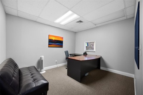 Immobilier commercial à vendre à Largo, Floride: 284.28 m2 № 2423967 - photo 15