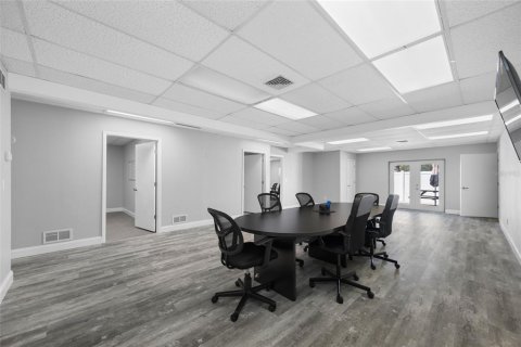 Immobilier commercial à vendre à Largo, Floride: 284.28 m2 № 2423967 - photo 22