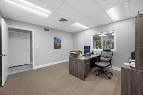 Immobilier commercial à vendre à Largo, Floride: 284.28 m2 № 2423967 - photo 14