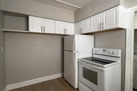 Купить виллу или дом в Лодерхилл, Флорида 3 комнаты, 119.94м2, № 2085985 - фото 4
