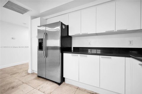 Copropriété à vendre à North Miami, Floride: 2 chambres, 148.92 m2 № 1874248 - photo 5