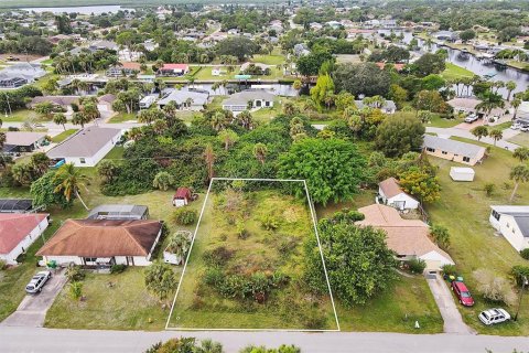Land in Port Charlotte, Florida № 2228421 - photo 2
