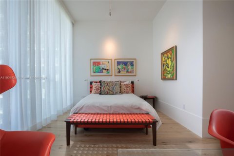 Купить кондоминиум в Майами, Флорида 4 спальни, 443.24м2, № 1956604 - фото 23