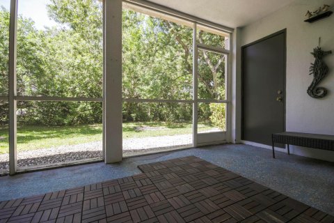 Condo in Boynton Beach, Florida, 2 bedrooms  № 2260987 - photo 17