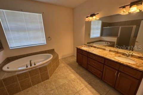 House in Placida, Florida 3 bedrooms, 185.25 sq.m. № 2209900 - photo 12