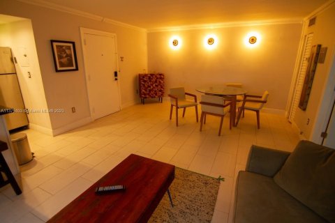 Apartamento en alquiler en Miami Beach, Florida, 1 dormitorio, 59.46 m2 № 1935145 - foto 19
