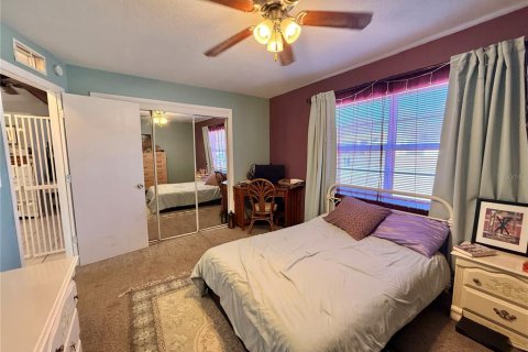 Villa ou maison à louer à Spring Hill, Floride: 2 chambres, 78.78 m2 № 2113582 - photo 16