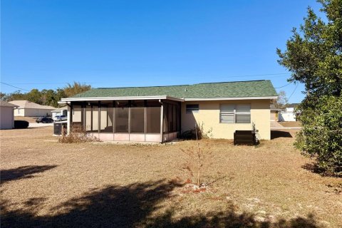 Villa ou maison à louer à Spring Hill, Floride: 2 chambres, 78.78 m2 № 2113582 - photo 24