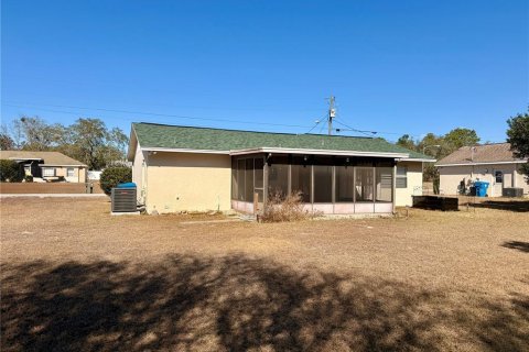 Villa ou maison à louer à Spring Hill, Floride: 2 chambres, 78.78 m2 № 2113582 - photo 22