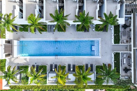 Condo in Coral Gables, Florida, 3 bedrooms  № 1797548 - photo 26