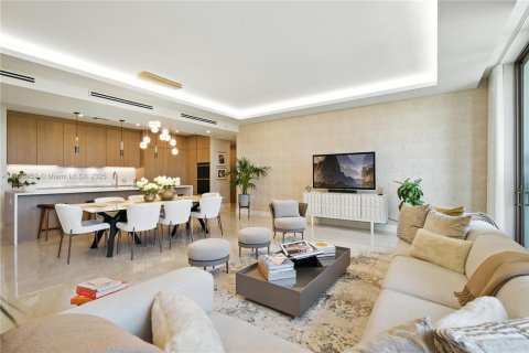 Condo in Coral Gables, Florida, 3 bedrooms  № 1797548 - photo 5