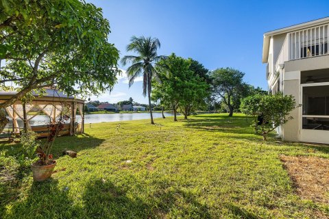 House in Pembroke Pines, Florida 4 bedrooms, 300.35 sq.m. № 1806482 - photo 7