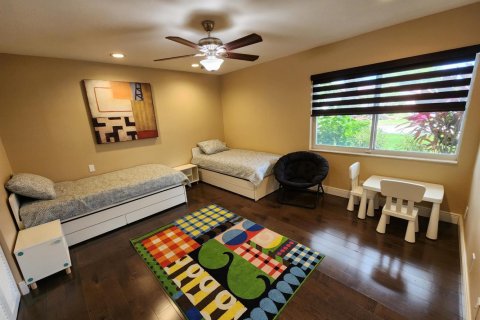 House in Tamarac, Florida 4 bedrooms, 248.23 sq.m. № 2179314 - photo 13
