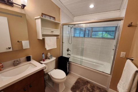 House in Tamarac, Florida 4 bedrooms, 248.23 sq.m. № 2179314 - photo 11