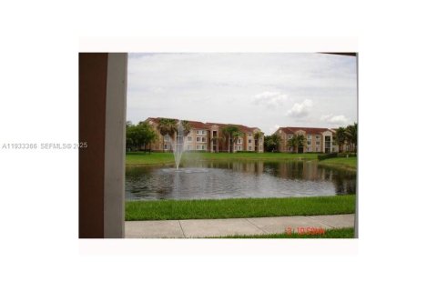 Apartamento en alquiler en Doral, Florida, 3 dormitorios, 109.35 m2 № 2152472 - foto 16
