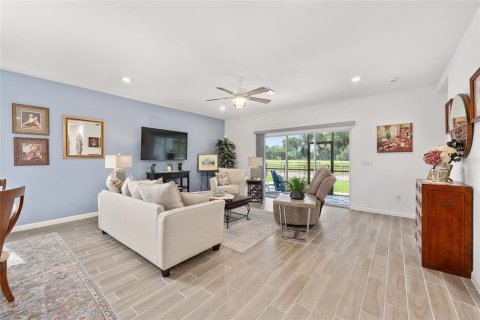 House in Ocala, Florida 3 bedrooms, 189.43 sq.m. № 1876067 - photo 16