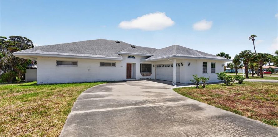 Villa ou maison à Daytona Beach, Floride 4 chambres, 333.61 m2 № 2091765