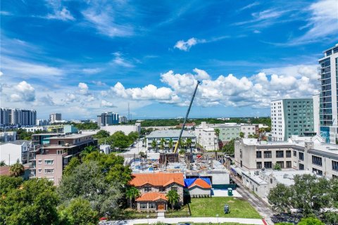 Copropriété à vendre à Saint Petersburg, Floride: 3 chambres, 212.56 m2 № 2350424 - photo 9