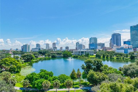 Condo à Saint Petersburg, Floride, 3 chambres № 2350424