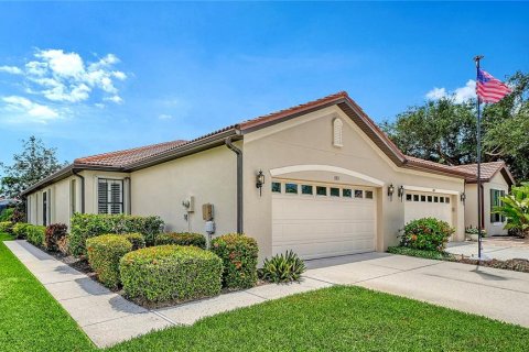 House in Venice, Florida 2 bedrooms, 156.54 sq.m. № 2337278