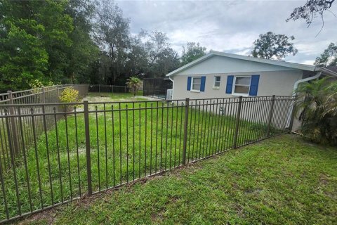 House in Spring Hill, Florida 3 bedrooms, 114.46 sq.m. № 1914261 - photo 16