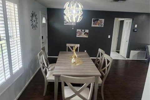 Casa en venta en Spring Hill, Florida, 3 dormitorios, 114.46 m2 № 1914261 - foto 7