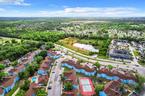 Condominio en alquiler en Kissimmee, Florida, 3 dormitorios, 119.57 m2 № 2200280 - foto 2