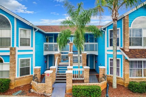 Condominio en alquiler en Kissimmee, Florida, 3 dormitorios, 119.57 m2 № 2200280 - foto 12
