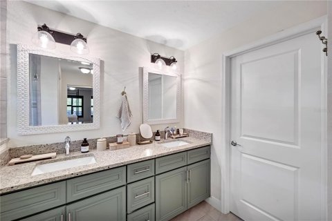Casa en venta en Cape Coral, Florida, 4 dormitorios, 197.97 m2 № 2427586 - foto 26