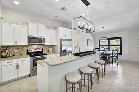 Casa en venta en Cape Coral, Florida, 4 dormitorios, 197.97 m2 № 2427586 - foto 19