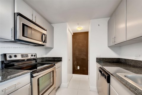 Copropriété à vendre à Miami, Floride: 1 chambre, 74.69 m2 № 1863762 - photo 5