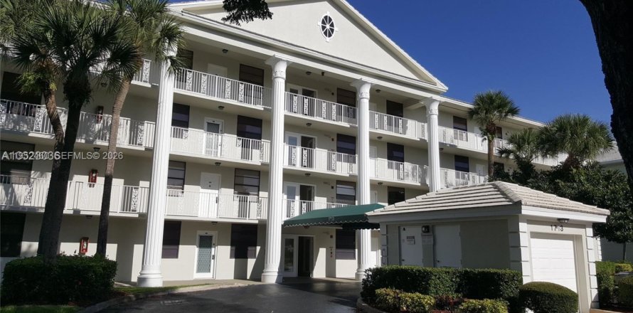 Condo in Davie, Florida, 3 bedrooms  № 2006678