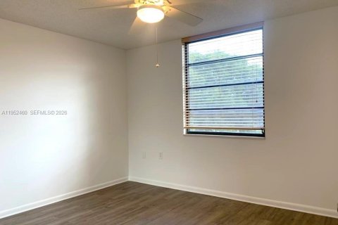 Condo in Davie, Florida, 3 bedrooms  № 2006678 - photo 7