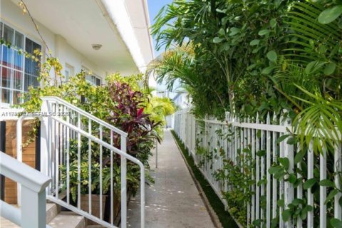 Appartement à louer à Miami Beach, Floride: 1 chambre № 2002130 - photo 2