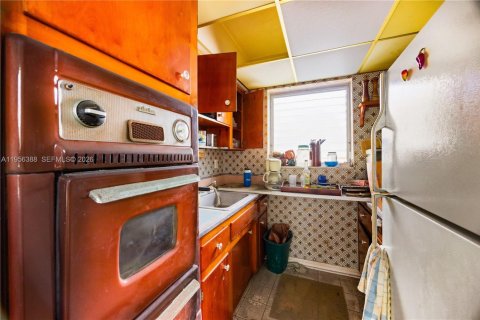 Купить кондоминиум в Майами-Бич, Флорида 37.72м2, № 2020962 - фото 10