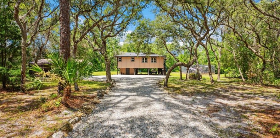 Casa en Webster, Florida 3 dormitorios, 124.49 m2 № 1690629