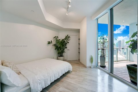 Condo in Miami, Florida, 4 bedrooms № 2073318 - photo 22