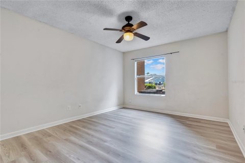 Copropriété à louer à Orlando, Floride: 2 chambres, 86.77 m2 № 2394024 - photo 15