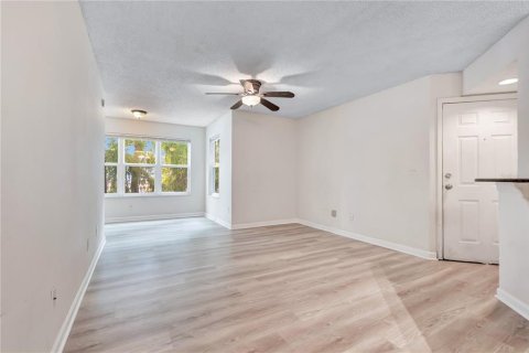 Copropriété à louer à Orlando, Floride: 2 chambres, 86.77 m2 № 2394024 - photo 16