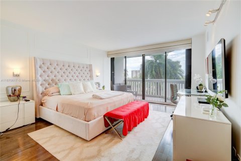 Condominio en venta en Aventura, Florida, 2 dormitorios, 162.58 m2 № 1979904 - foto 26