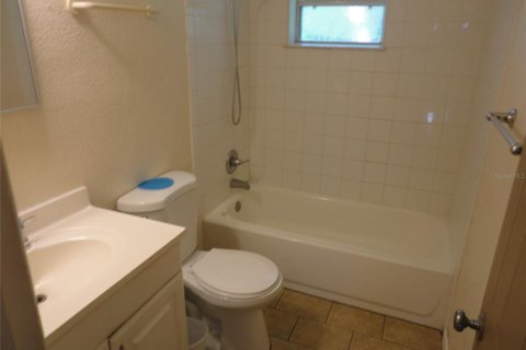 Casa en alquiler en Gainesville, Florida, 4 dormitorios, 123.28 m2 № 1886177 - foto 14