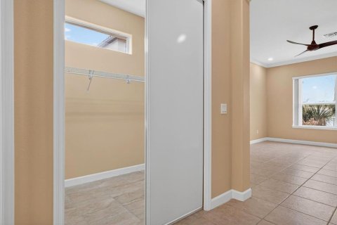 Casa en venta en Palm Coast, Florida, 4 dormitorios, 249.63 m2 № 2151817 - foto 30