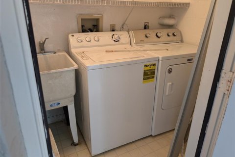 Condo in Punta Gorda, Florida, 3 bedrooms  № 1548398 - photo 5