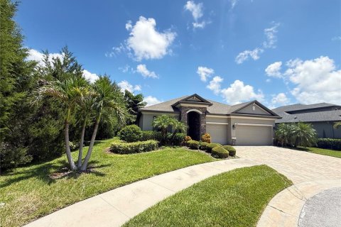 Villa ou maison à Palm Harbor, Floride 4 chambres, 244.15 m2 № 2295377