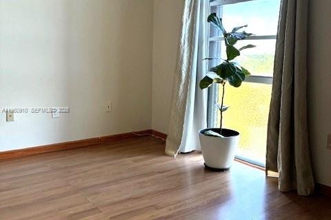 Купить кондоминиум в Норт-Майами, Флорида 1 спальня, 92.53м2, № 2021818 - фото 11