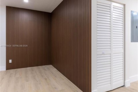 Villa ou maison à vendre à Miami, Floride: 3 chambres, 149.39 m2 № 2048815 - photo 7