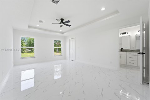 Villa ou maison à vendre à Port St. Lucie, Floride: 4 chambres, 185.8 m2 № 2065739 - photo 14