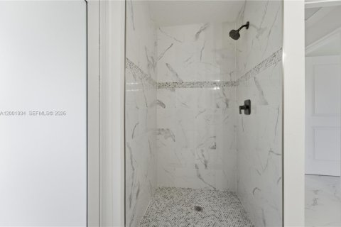 Villa ou maison à vendre à Port St. Lucie, Floride: 4 chambres, 185.8 m2 № 2065739 - photo 21