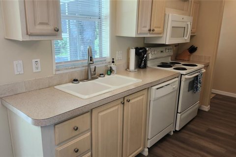 Appartement à louer à Ellenton, Floride: 2 chambres, 89.19 m2 № 1884530 - photo 4