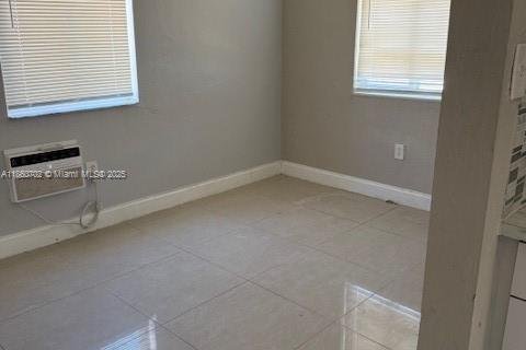 Appartement à louer à Miami, Floride: 1 chambre, 243.22 m2 № 1892396 - photo 5